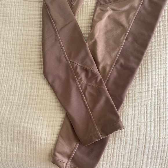 FREE PEOPLE MOVEMENT CLAY HIGH RISE MESH LEGGING SIZE SMALL full length - Picture 6 of 10